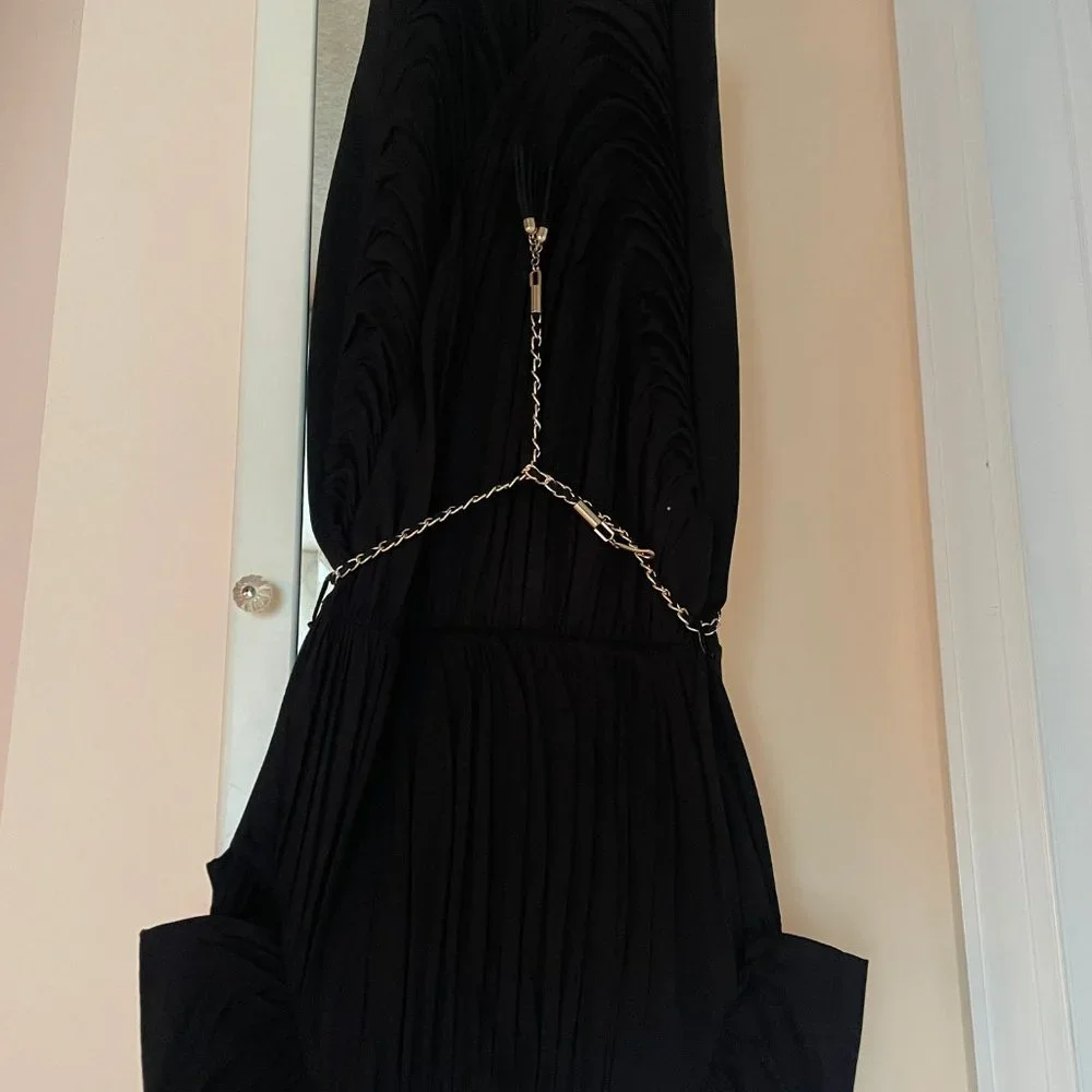 H&M DRESS - Picture 10 of 10